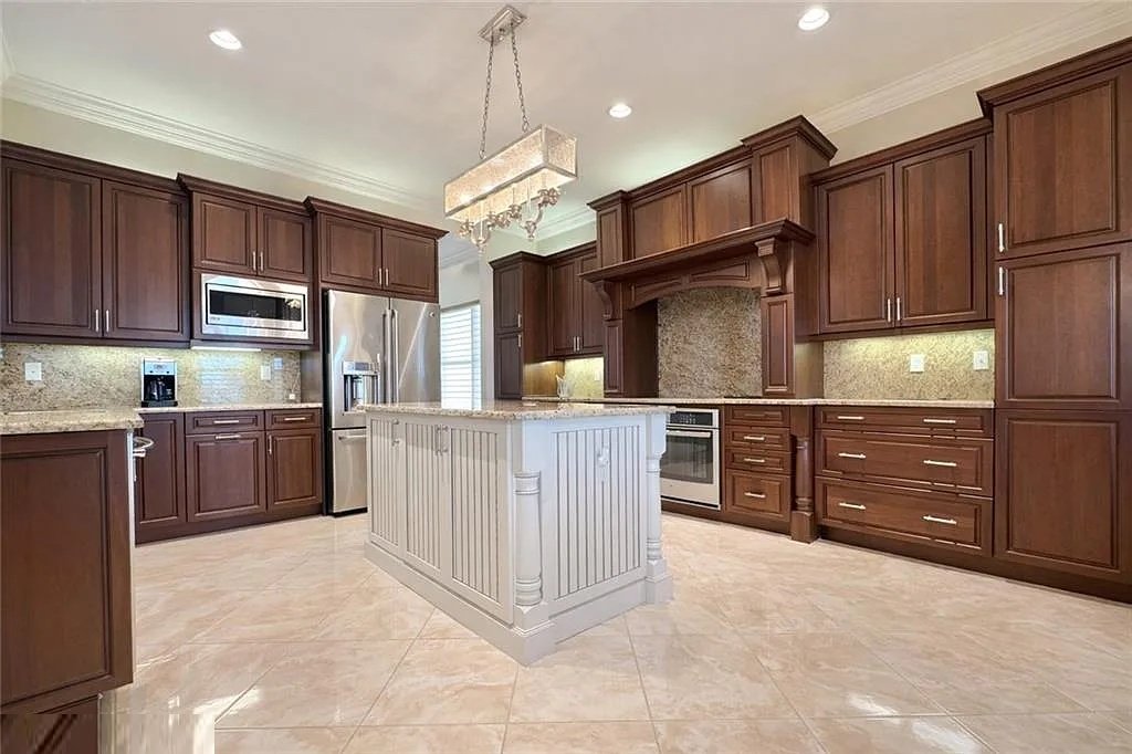 Cleaned kitchen